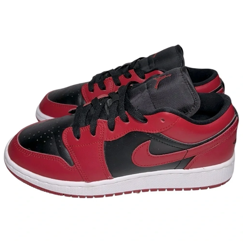 Nike Uni-Sex Kids 6Y Gym Red Black White Air Jordan 1 Low GS Sneakers 553560-606